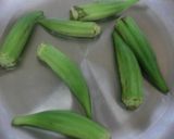 【お弁当に】麺つゆde☆オクラの肉巻き作り方1写真