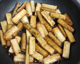 ちくわとごぼうでご飯のお供☆甘辛旨～っ作り方5写真