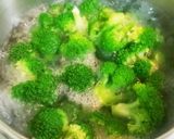 ブロッコリーと豆腐の牛丼、お酢出汁で作り方1写真