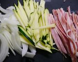 簡単！ピリ辛☆ベーコントマトパリパリ麺作り方1写真