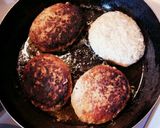 ﾄﾞﾐｸﾞﾗｽで煮込むﾊﾝﾊﾞｰｸﾞ♪作り方1写真