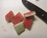 【スイカの皮と塩だけ】夏色の浅漬け作り方1写真