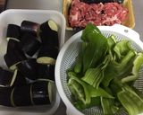 【大量消費】なすとピーマンと牛肉の煮物作り方1写真