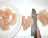 簡単キムチ炒め♪鶏むね肉とキャベツ作り方2写真