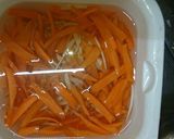 鶏肉とゴボウと人参としめじの炊き込みご飯作り方1写真
