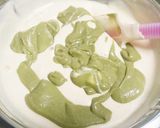 粉末緑茶と黒蜜のマーブル米粉シフォン作り方13写真
