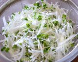 大根とじゃこのうま塩おかかサラダ作り方1写真
