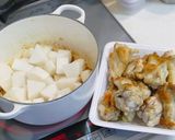 手羽元の煮物。ニンニク風味作り方3写真