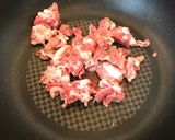 シンプルな、豚肉、玉ねぎ、玉子チャーハン作り方2写真