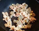 中華風鶏ガラスープの豚汁 味噌不使用作り方6写真