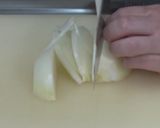 出汁が際立つ！あさりと玉ねぎのお吸い物作り方3写真