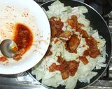 簡単キムチ炒め♪鶏むね肉とキャベツ作り方8写真