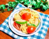 朝ごはんに♡トマトとズッキーニの卵炒め作り方5写真