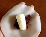 餃子の皮で！小豆とバナナの揚げ春巻き作り方2写真