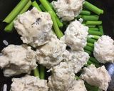 鶏つくねとニンニクの芽のエスニック炒め作り方6写真