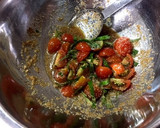 簡単麺を和えるだけ♪トマトと大葉の冷製麺作り方1写真