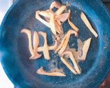 ポン酢でさっぱり♡エリンギの味噌マヨ炒め作り方4写真