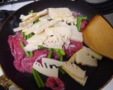 牛肉とニンニクの芽のオイスターソース炒め作り方2写真