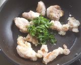 ジューシー✿鶏モモ肉と大葉の塩炒め作り方12写真