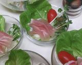 生ﾊﾑ☆とｶｲﾜﾚのｻﾗﾀﾞ菜巻き♪作り方3写真