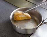 若鶏のフリカッセ　爽やかなレモン風味作り方2写真