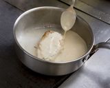 若鶏のフリカッセ　爽やかなレモン風味作り方6写真