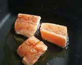 鮭のソテー♪カリカリガーリックパン粉かけ作り方3写真