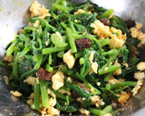 昼夕♪簡単♪つるむらさきと炒り卵の和え物作り方3写真