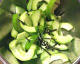 瓜の浅漬け (青唐辛子)作り方1写真