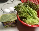 休日ランチ☆スパムとレタスのチャーハン作り方1写真