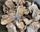 牛スジの黒酢煮込み作り方1写真
