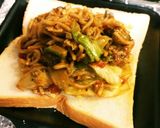 サムライ特製カレー焼そばホットサンド❤作り方2写真