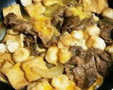 牛肉と玉ねぎと油揚げの卵とじ作り方5写真
