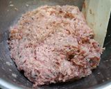 簡単！ハンバーグ(オニオン詰め)作り方1写真