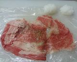 牛しゃぶの片面焼き生ウニ軍艦作り方1写真