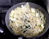 簡単！もやしとニラとキャベツの中華炒め作り方2写真