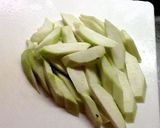 簡単！夏バテにヘチマと豚肉の炒め物作り方1写真