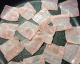 ベーコンの目玉焼き作り方1写真