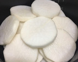 炊飯器で簡単！鶏肉と大根の煮物作り方1写真