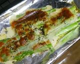 アスパラのチーズ焼き(*´╰╯`๓)♬作り方3写真