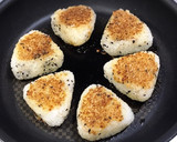 ゴマの香りが美味しい♪焼きおにぎり♡簡単作り方9写真