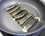 お弁当に！ハンバーグチーズ海苔巻作り方3写真