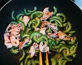 豚肉ゴーヤチャンプルとろっと卵のせ作り方3写真