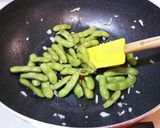 ビールのお供に♡枝豆ペペロンチーノ♡作り方1写真