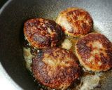 簡単!煮込みハンバーグ(のソース)作り方2写真