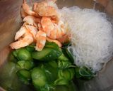 春雨とえびのエスニックサラダ作り方1写真
