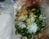 袋とラップ！手作りソーセージ♪鳥ひき肉♪作り方2写真