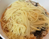 ネギどっさり♡海老の塩昆布パスタ作り方3写真