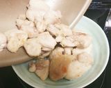 おばけきゅうりと鶏肉の味噌照り炒め作り方3写真