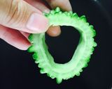 苦瓜(ゴーヤ)の甘辛肉詰め作り方1写真